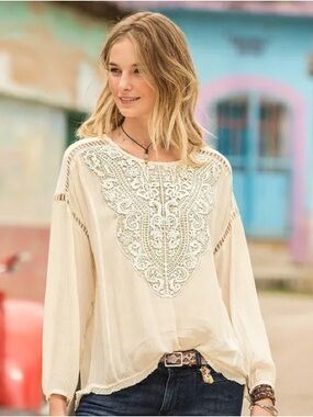 Sundance Cream Embroidered Tunic Top